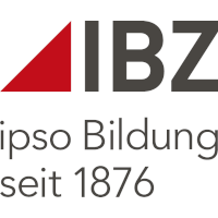 Studierende der IBZ – Schweizer Schule für Technik und Management – beim praxisnahen Unterricht in Bau-, Elektro- und Maschinentechnik, mit modernen Lernmethoden an mehreren Standorten in der Deutschschweiz.